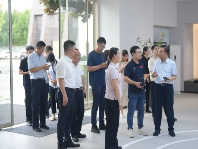 綠色建材產(chǎn)業(yè)鏈融鏈固鏈再發(fā)力！哈工大王代玉教授一行蒞臨天意機(jī)械、卓越精工考察調(diào)研